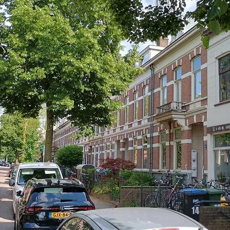 De Burght 1 - Bottendaal Apartment